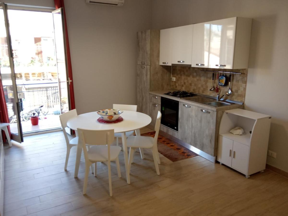 Ferienwohnung Mondello Beach Sarah House Palermo Exterior foto